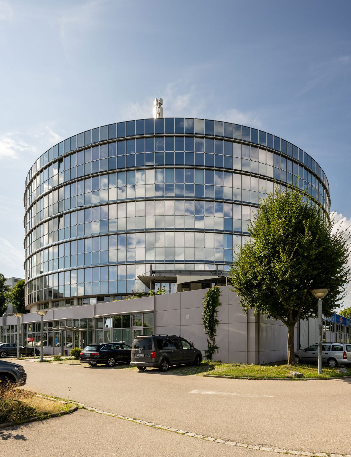 THE ARC Augsburg - Aussenansicht von Osten